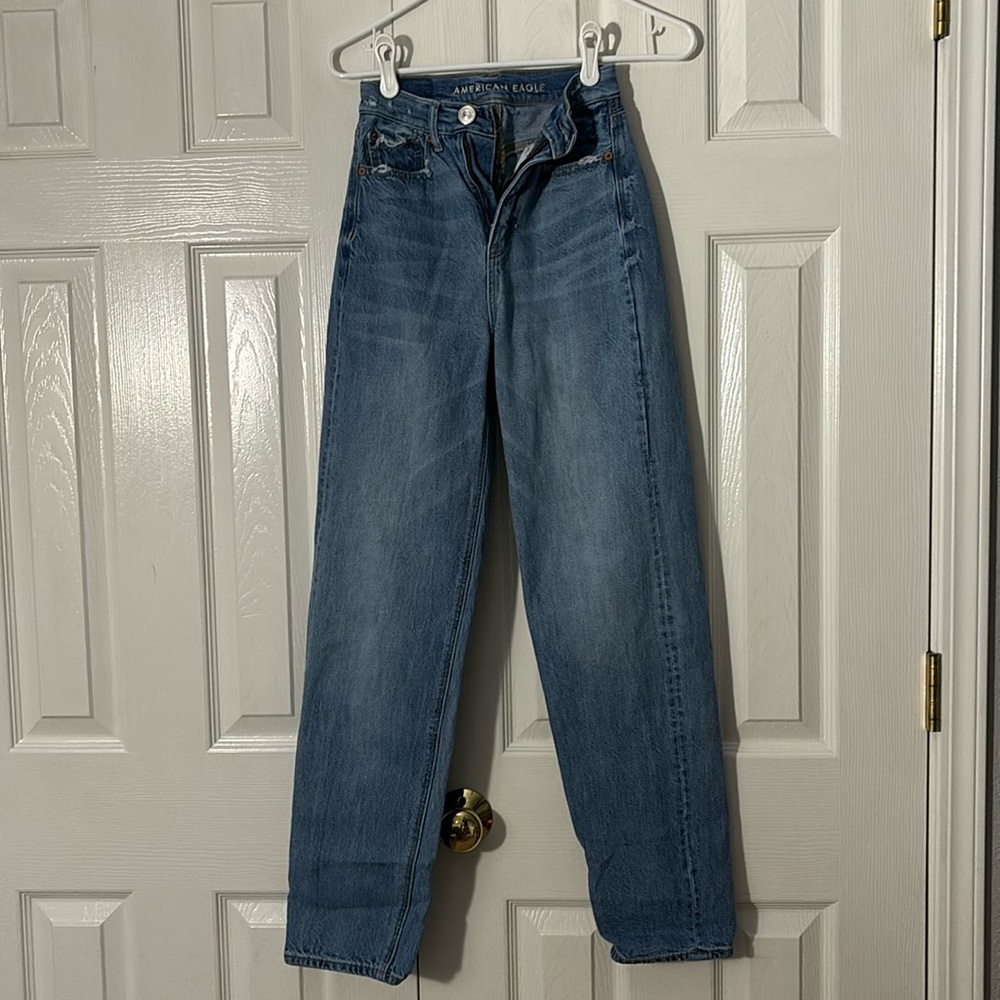 American Eagle Baggy Jeans